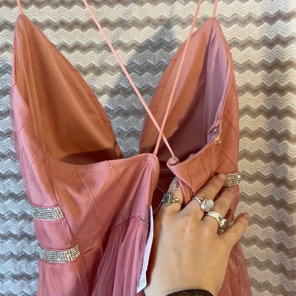 Beautiful Pink and Silver Formal Maxi Dress - Picture 5 of 7